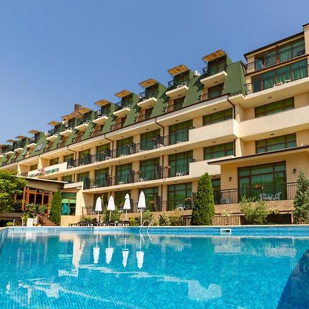 Hotel Julia Sveti Vlas Buitenkant foto