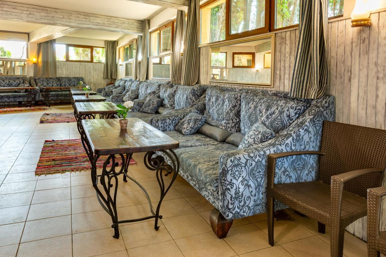 Hotel Julia Sveti Vlas Buitenkant foto