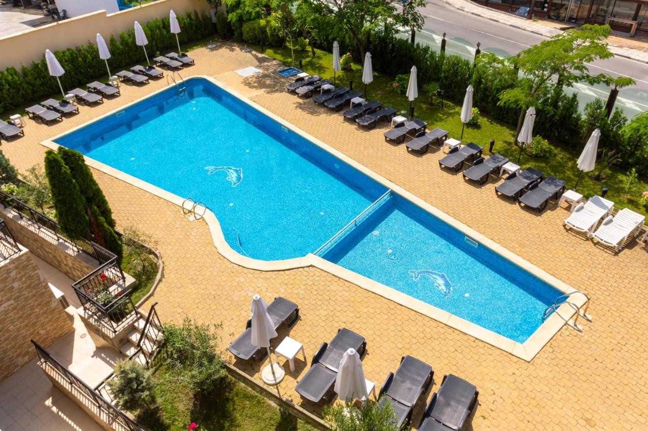 Hotel Julia Sveti Vlas Buitenkant foto